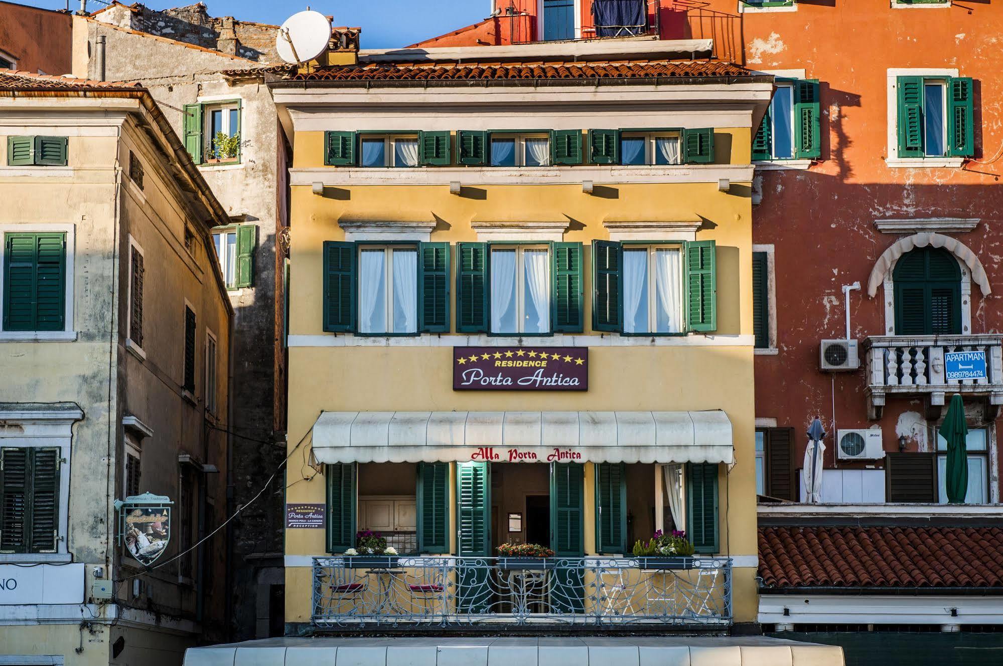 Residence Porta Antica Centro Storico Rovinj Exterior photo